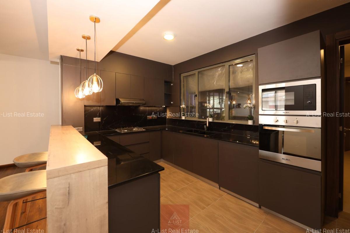 3 Bed Apartment with En Suite at Brookside - 4