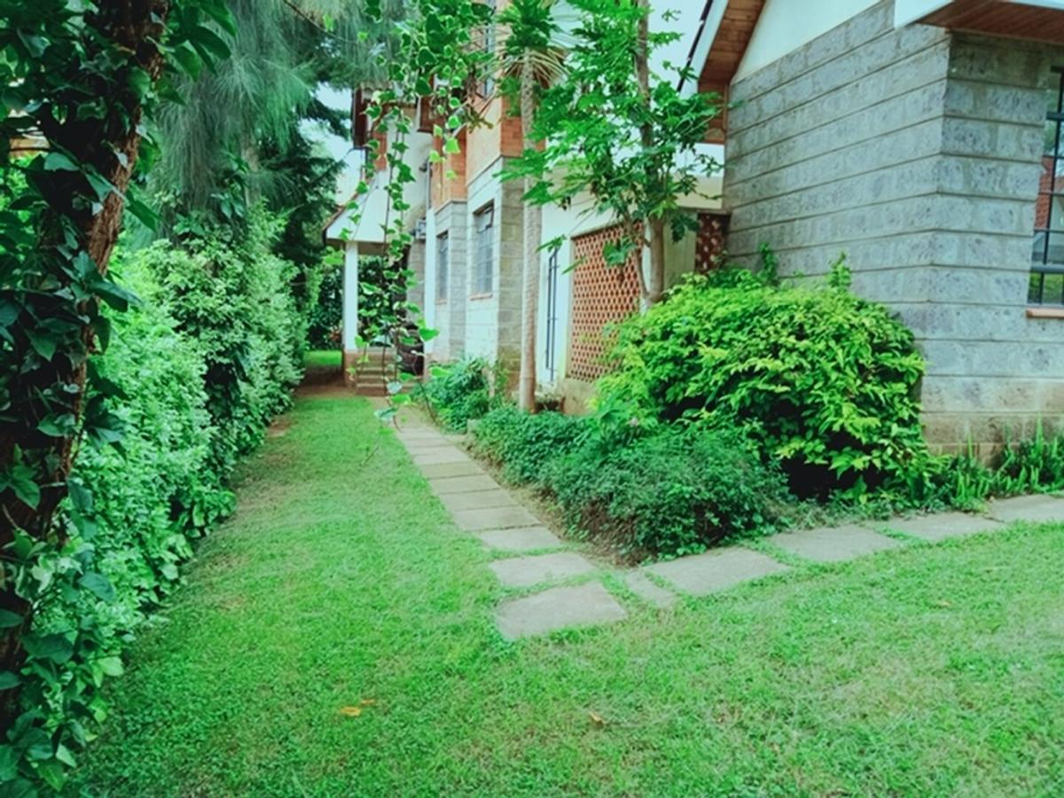 4 Bed Townhouse with En Suite at Chalbi Drive - 16