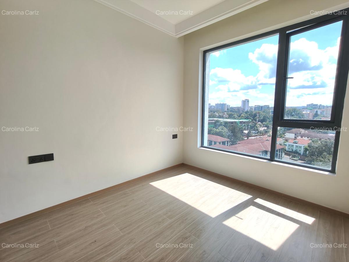 2 Bed Apartment with En Suite in Westlands Area - 12