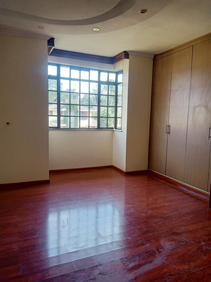 3 Bed House with En Suite at Fourways Junction Estate - 11