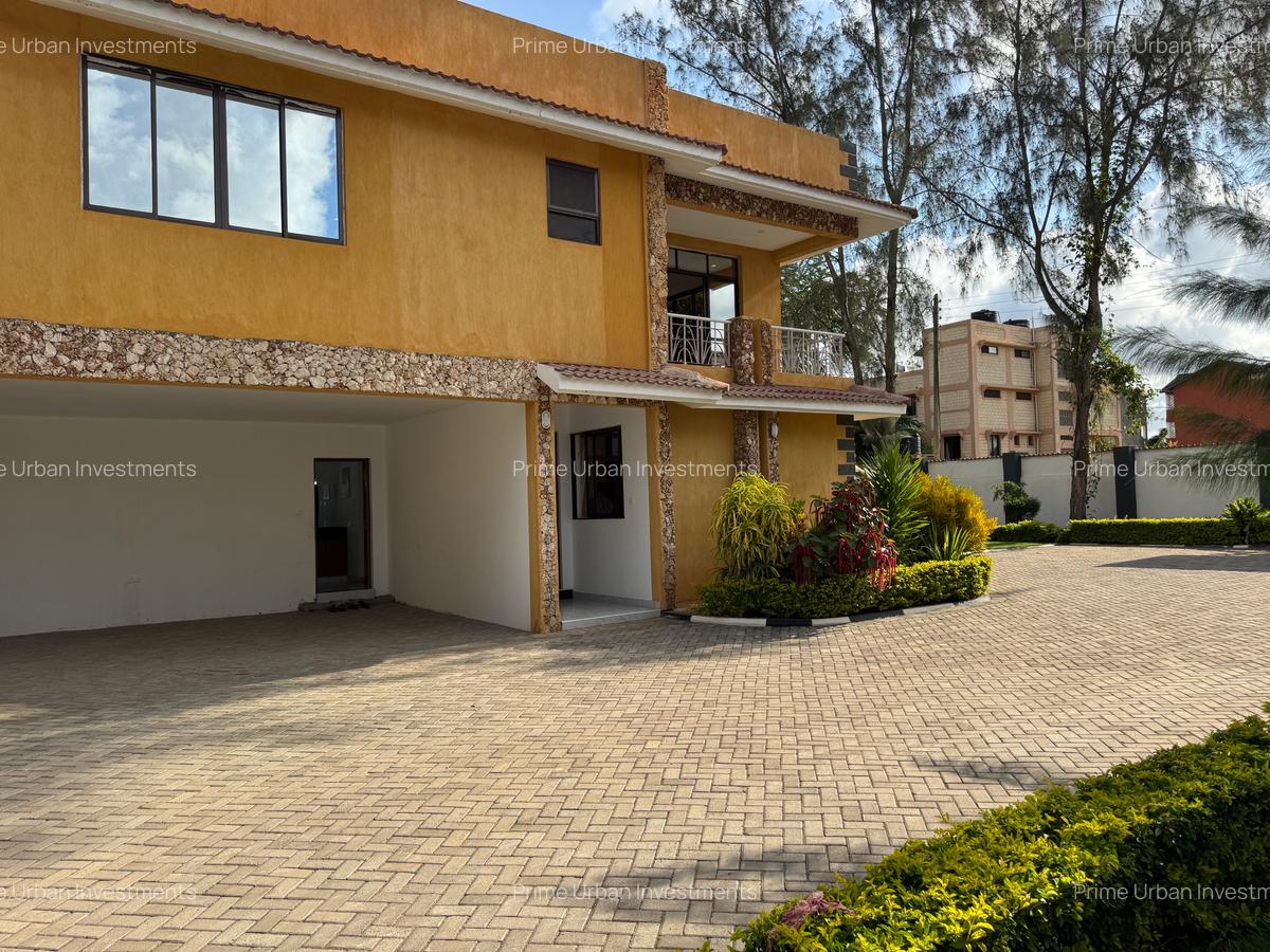 4 Bed House with En Suite in Vipingo - 16