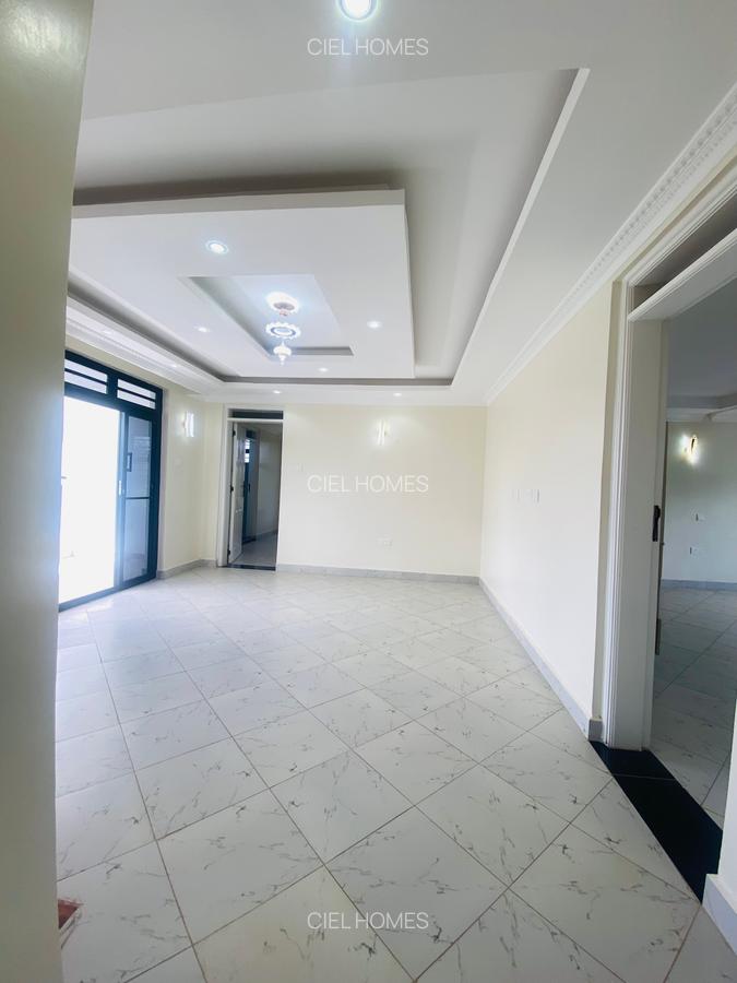 4 Bed Townhouse with En Suite at Eastern Bypass - 17
