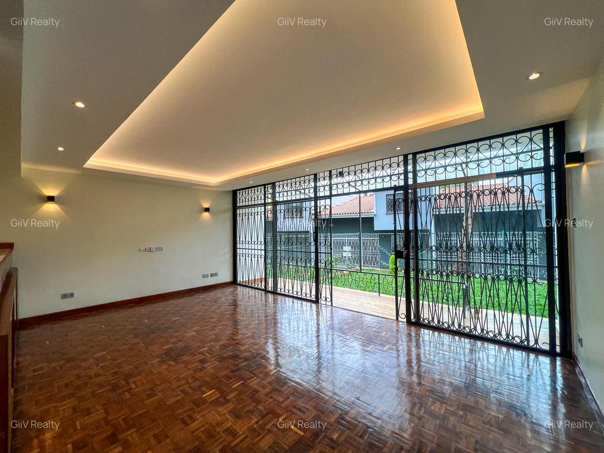 4 Bed Townhouse with Garden in Westlands Area - 3