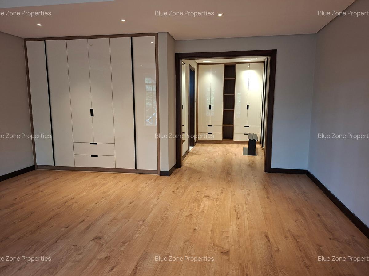 5 Bed House with En Suite at Off Runda Grove - 18