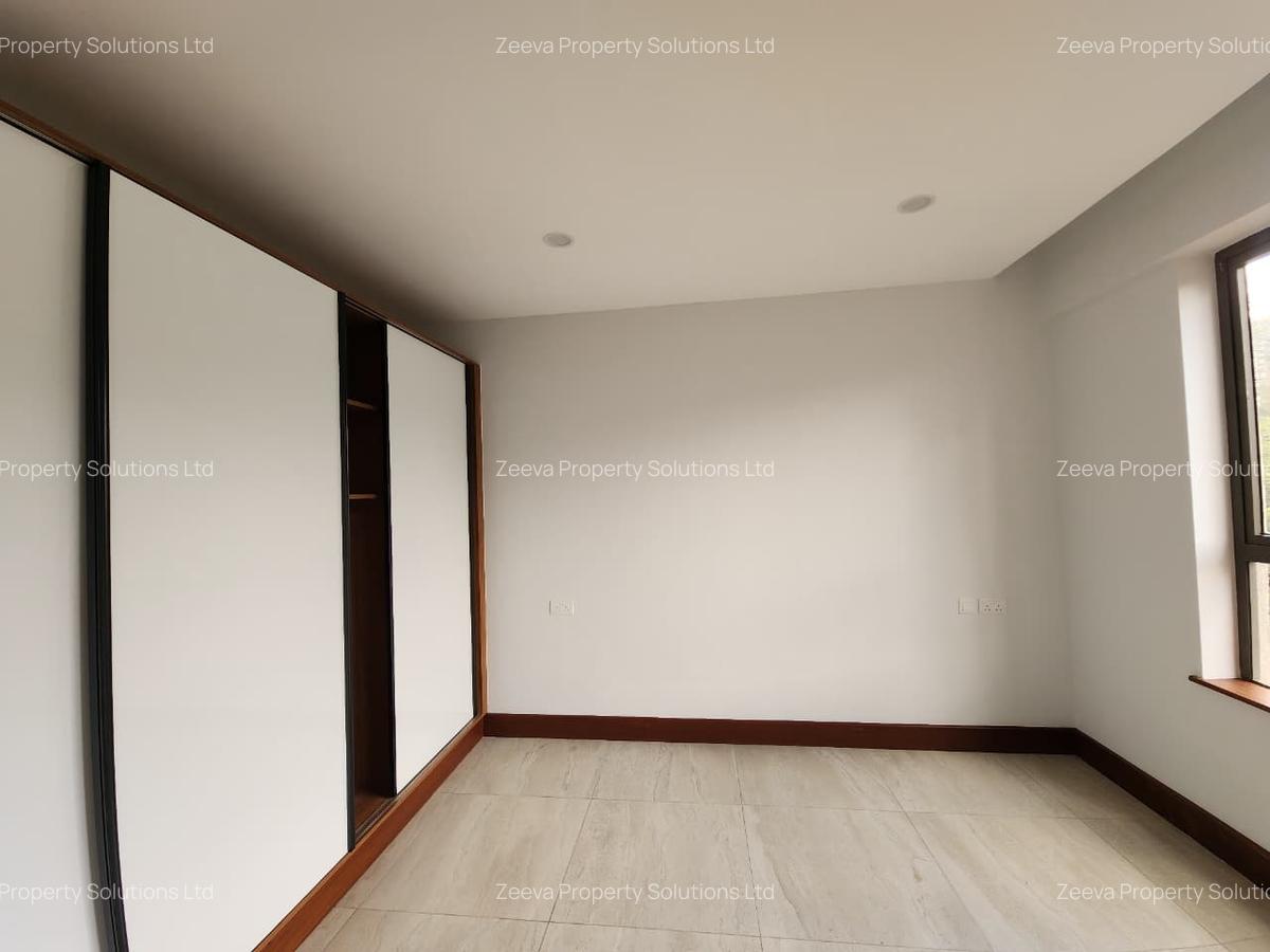 2 Bed Apartment with En Suite in Westlands Area - 9