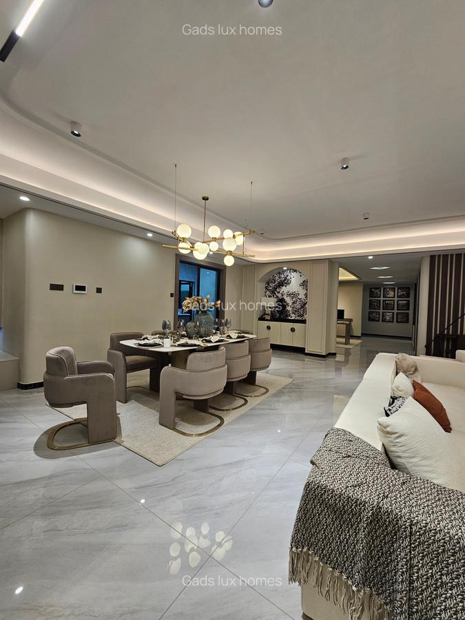 3 Bed Apartment with En Suite at Othaya - 3