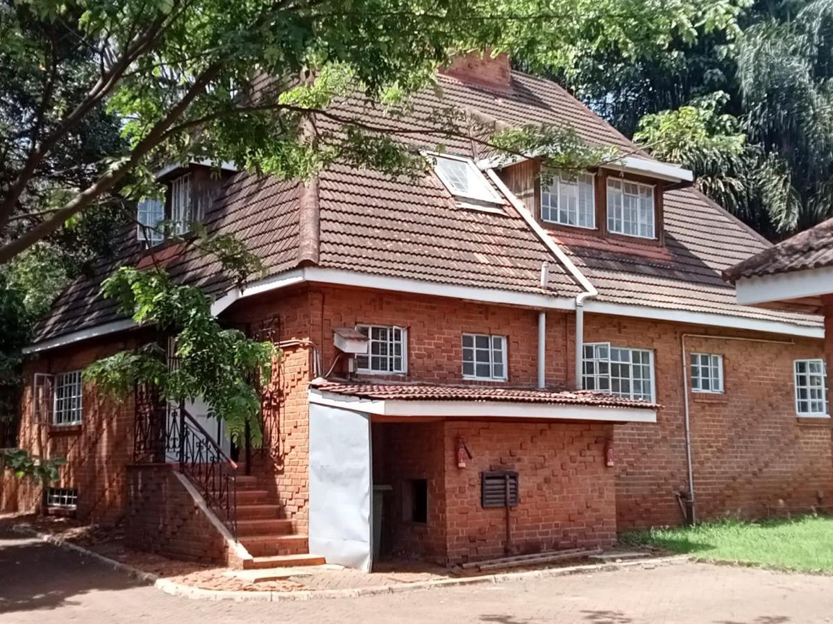 5 Bed House with En Suite at Limuru Road - 5