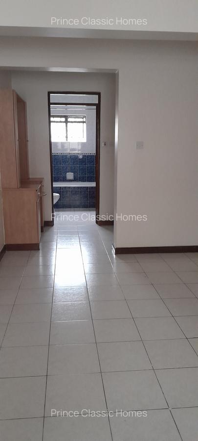2 Bed Apartment with En Suite in Lavington - 4