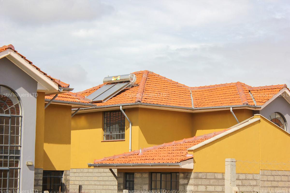 3 Bed Townhouse with En Suite at Kenpipe Gardens - 14