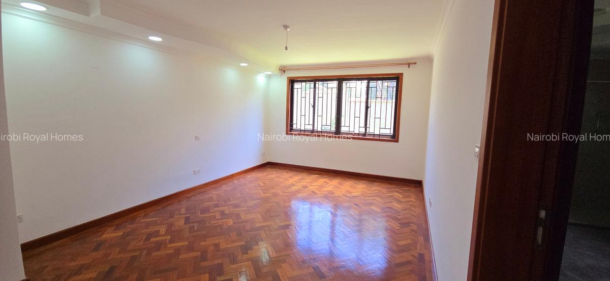 6 Bed Townhouse with En Suite at Off Maji Mazuri Drive - 11