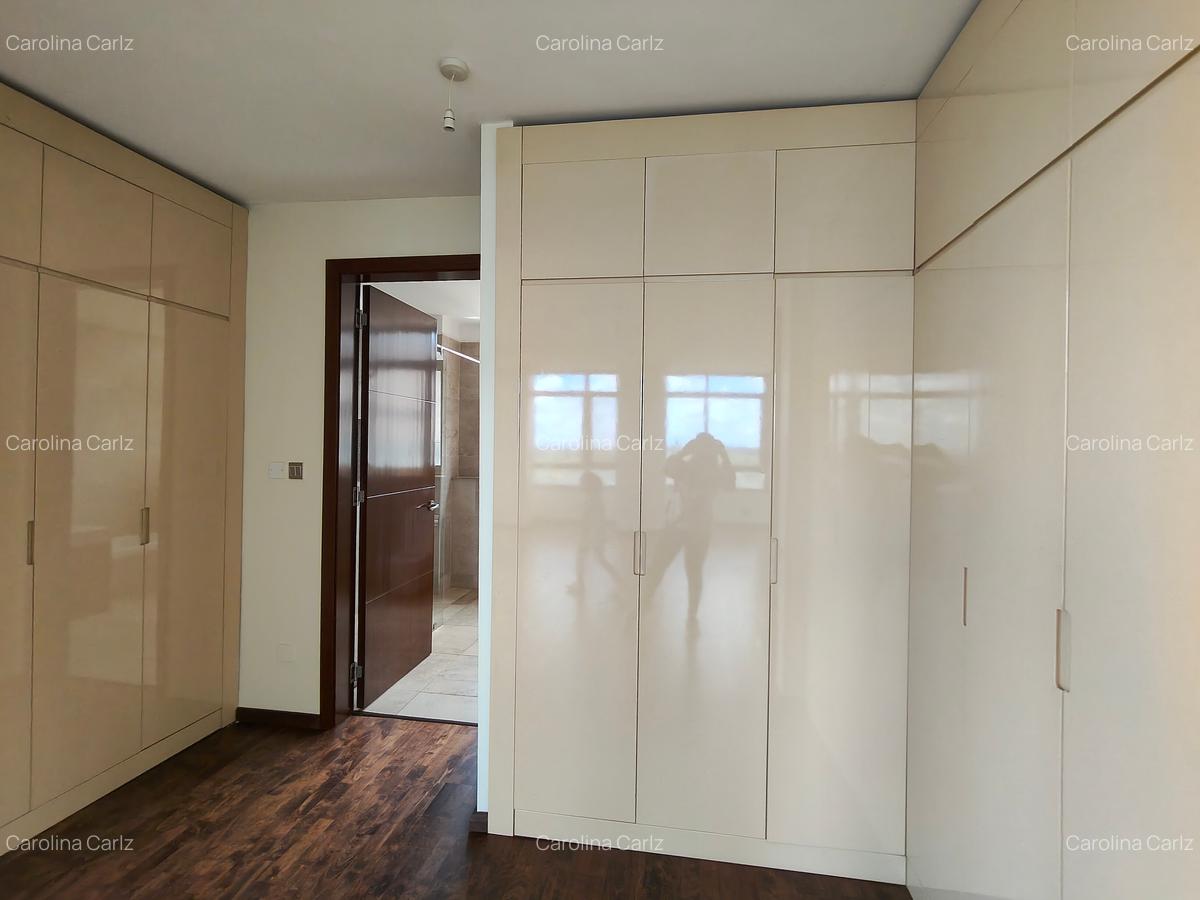 4 Bed Apartment with En Suite in Westlands Area - 8