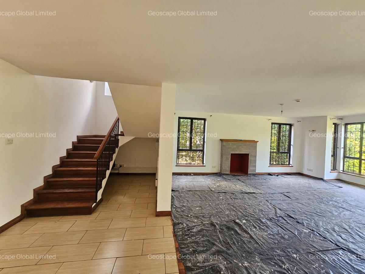 4 Bed Townhouse with En Suite in Runda - 5