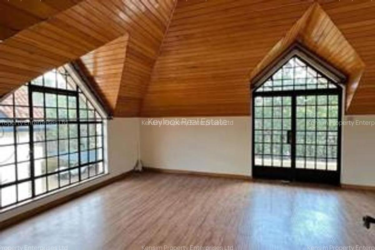 5 Bed Townhouse with En Suite in Lavington - 11