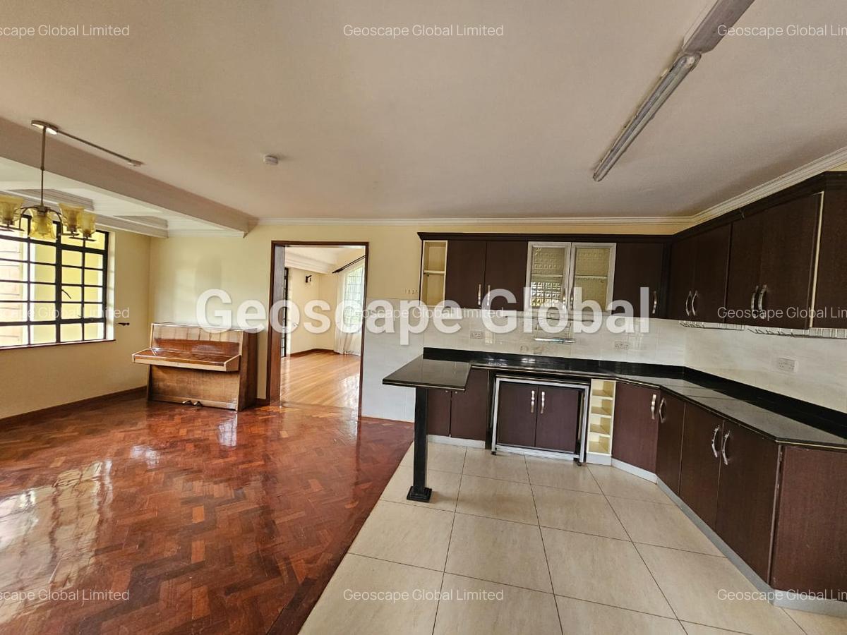 4 Bed Villa with En Suite in Kitisuru - 7