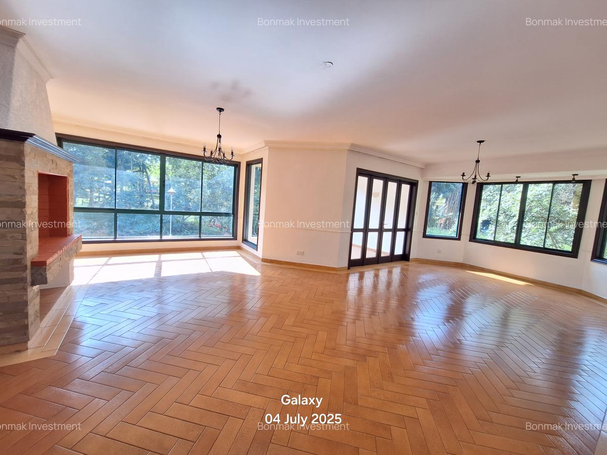 3 Bed Townhouse with En Suite at Grevelia Grove - 5