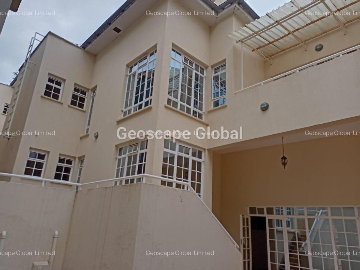 4 Bed House with En Suite in Kyuna - 4