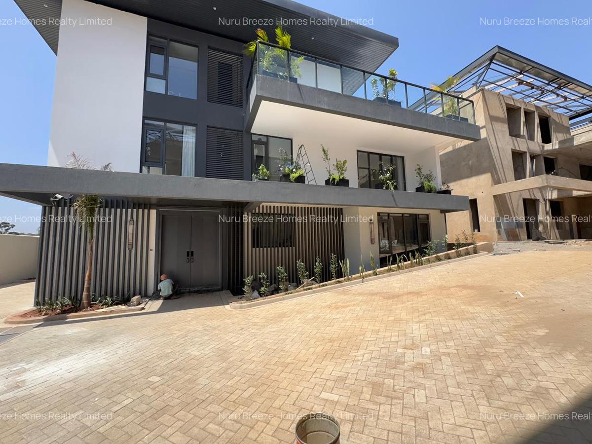 5 Bed Townhouse with En Suite in Lavington - 20