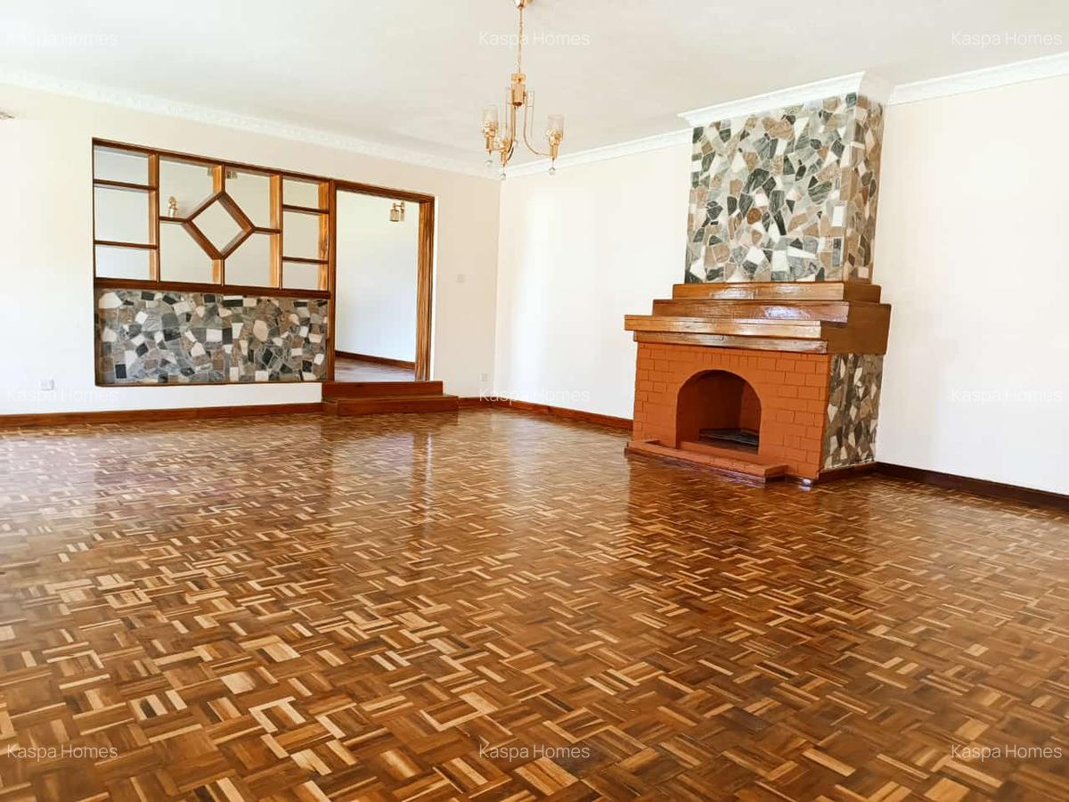 5 Bed House with En Suite in Loresho - 3