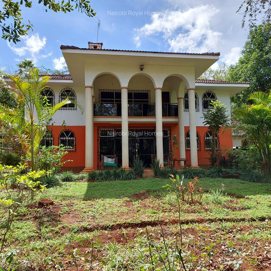 5 Bed House with En Suite at Mimosa Road - 1