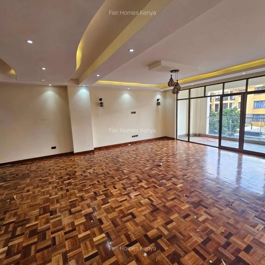 2 Bed Apartment with En Suite at Othaya Road - 3