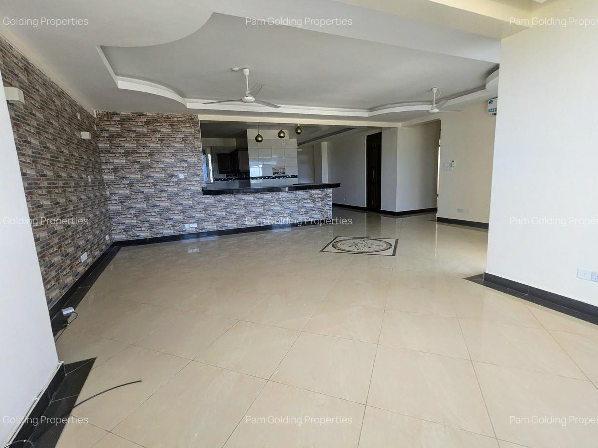 4 Bed Apartment with En Suite at Mwamba Avenue - 8