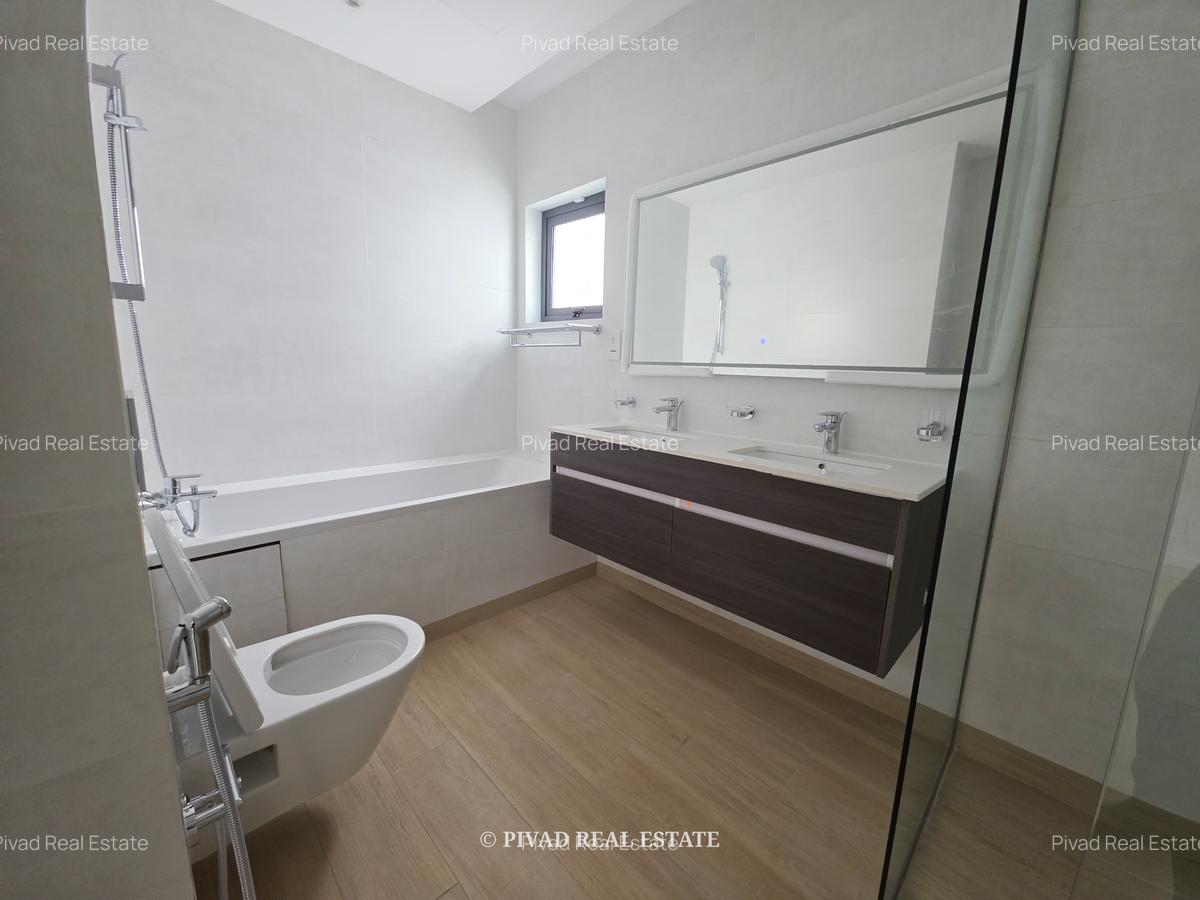 5 Bed Townhouse with Staff Quarters in Kyuna - 8