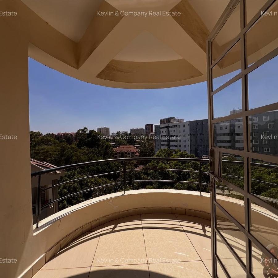 3 Bed Apartment with En Suite in Lavington - 2