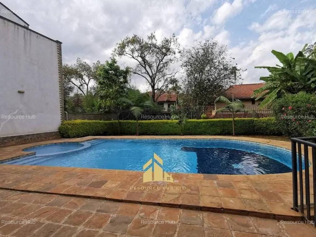 4 Bed Townhouse with Swimming Pool at Off Brook House Drive - 3