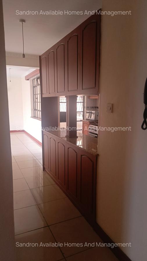 2 Bed Apartment with En Suite in Westlands Area - 4
