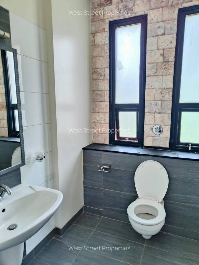 5 Bed Villa with En Suite at Karen - 12