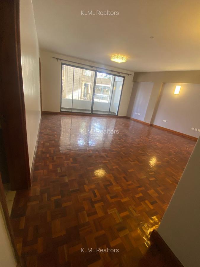 2 Bed Apartment with En Suite at Kindaruma Road - 1