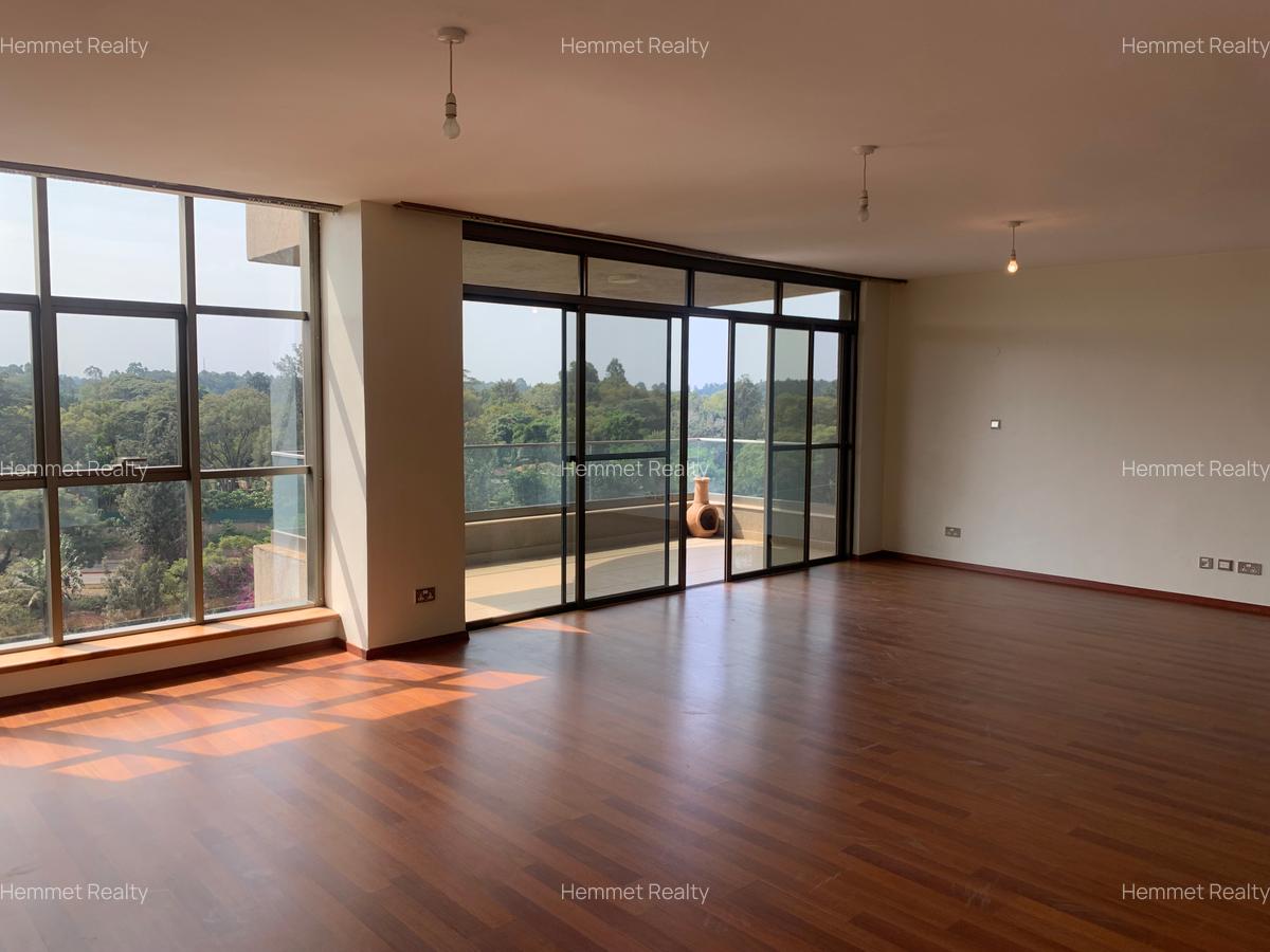 3 Bed Apartment with En Suite in Muthaiga - 1