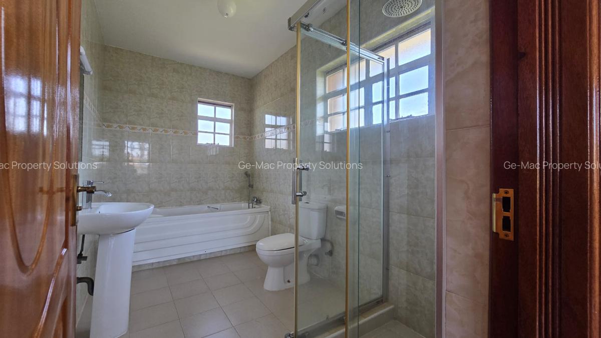 4 Bed House with En Suite at Paradise Lost Road - 12