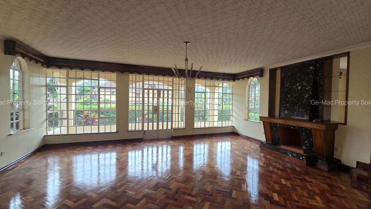 5 Bed House with En Suite in Runda - 6