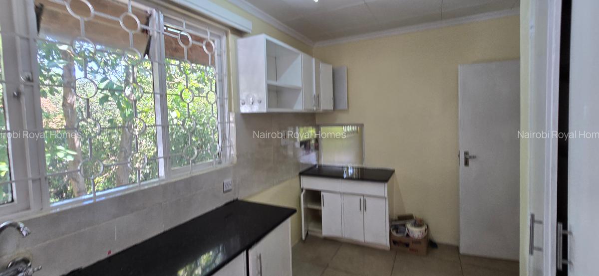 3 Bed House with En Suite at Kyuna Rise - 20