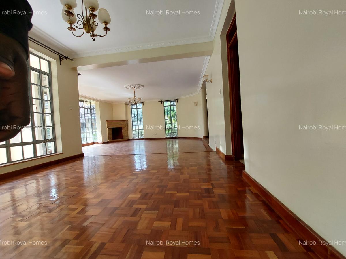 5 Bed Townhouse with En Suite at Owashiga Road - 9