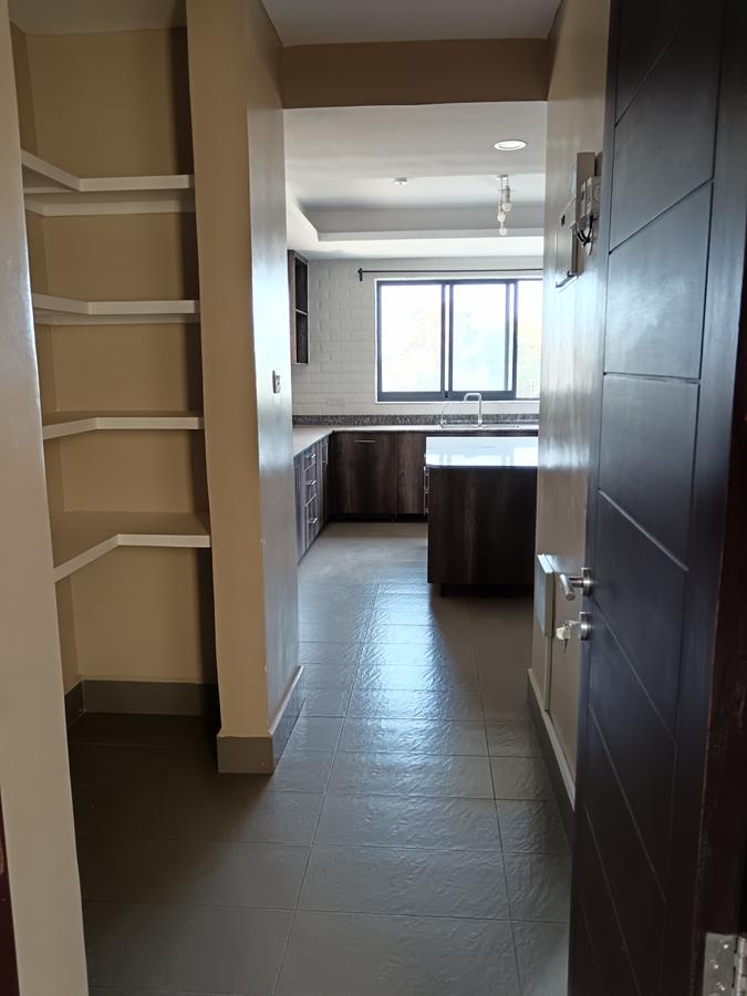 4 Bed Apartment with En Suite at Gitanga Road - 12