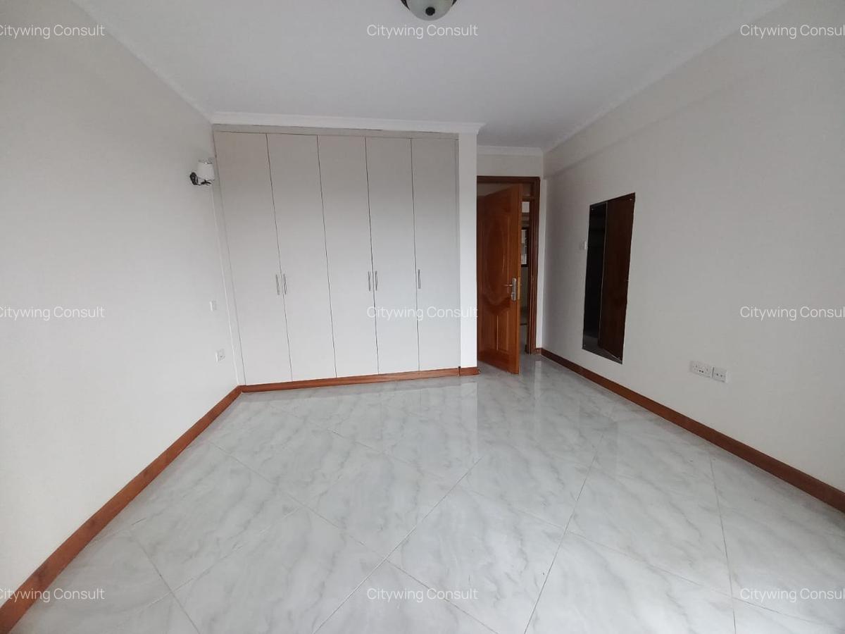 2 Bed Apartment with En Suite at School Lane - 1