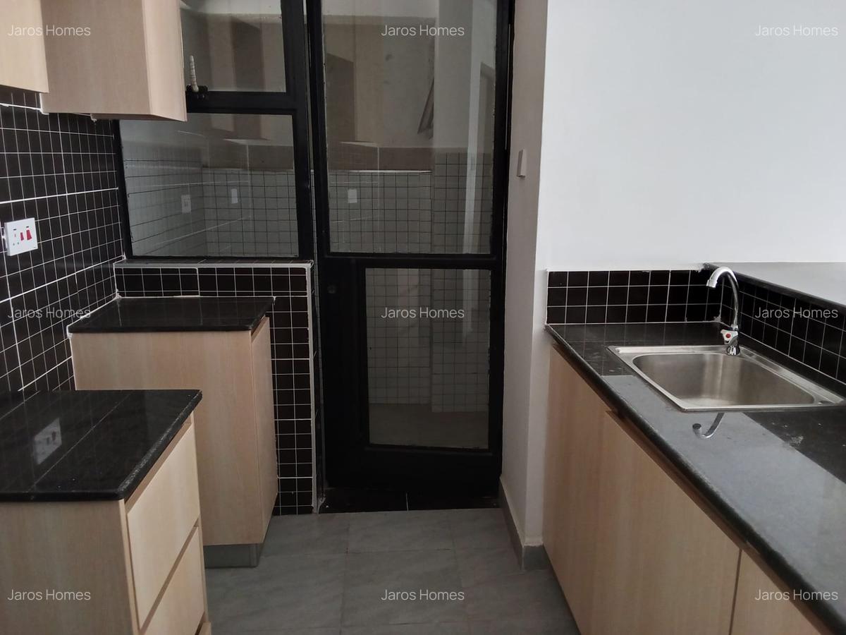 1 Bed Apartment with En Suite at Kirawa Road - 3