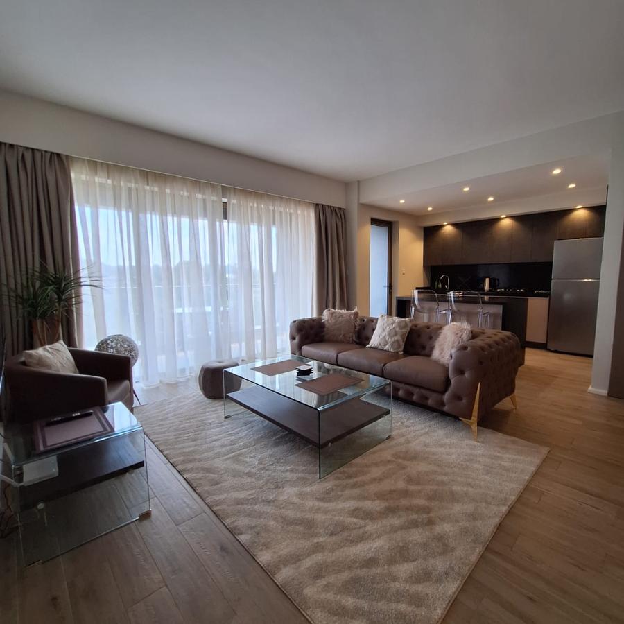 Furnished 3 Bed Apartment with En Suite at Red Hill Road