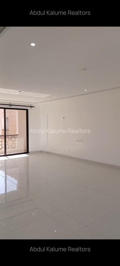 Serviced 3 Bed Apartment with En Suite at Nyali - 7