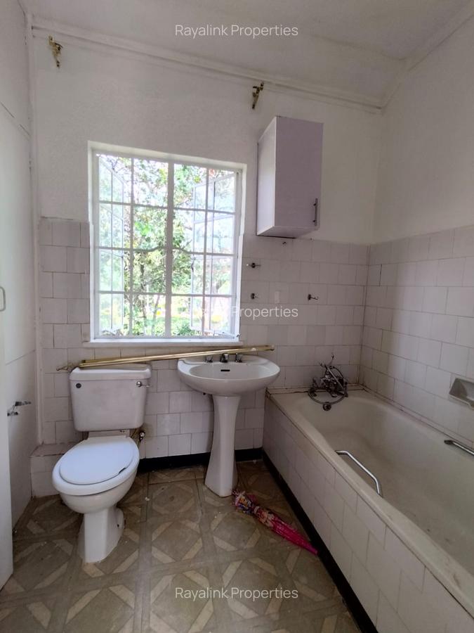 4 Bed House with En Suite at Karen - 8