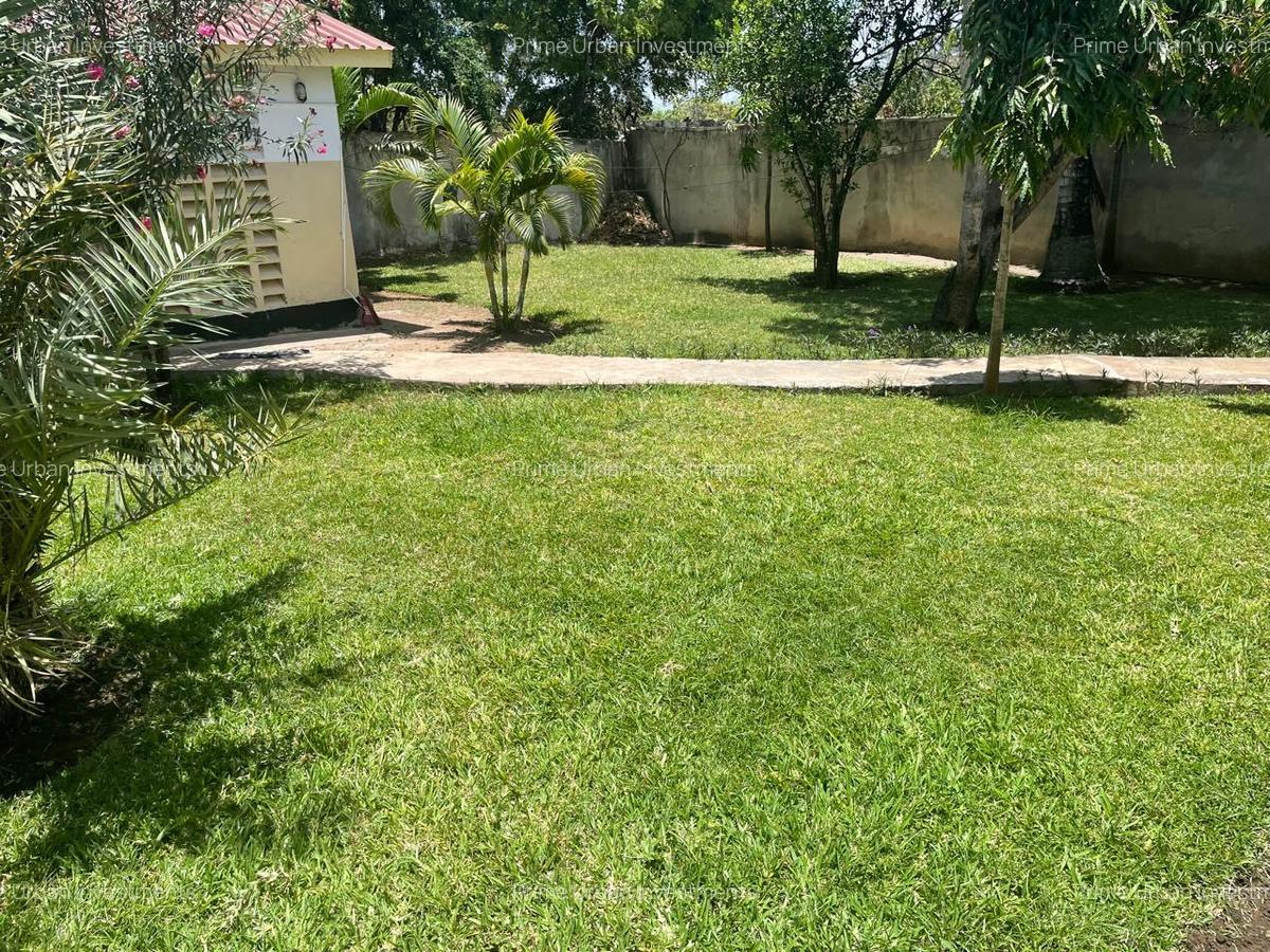 4 Bed House with En Suite in Nyali Area - 5