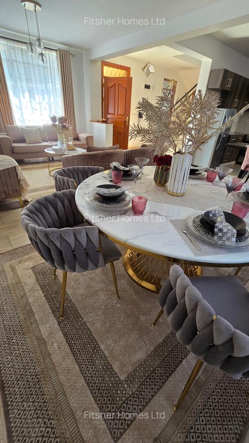 4 Bed House with En Suite in Thika Road - 5