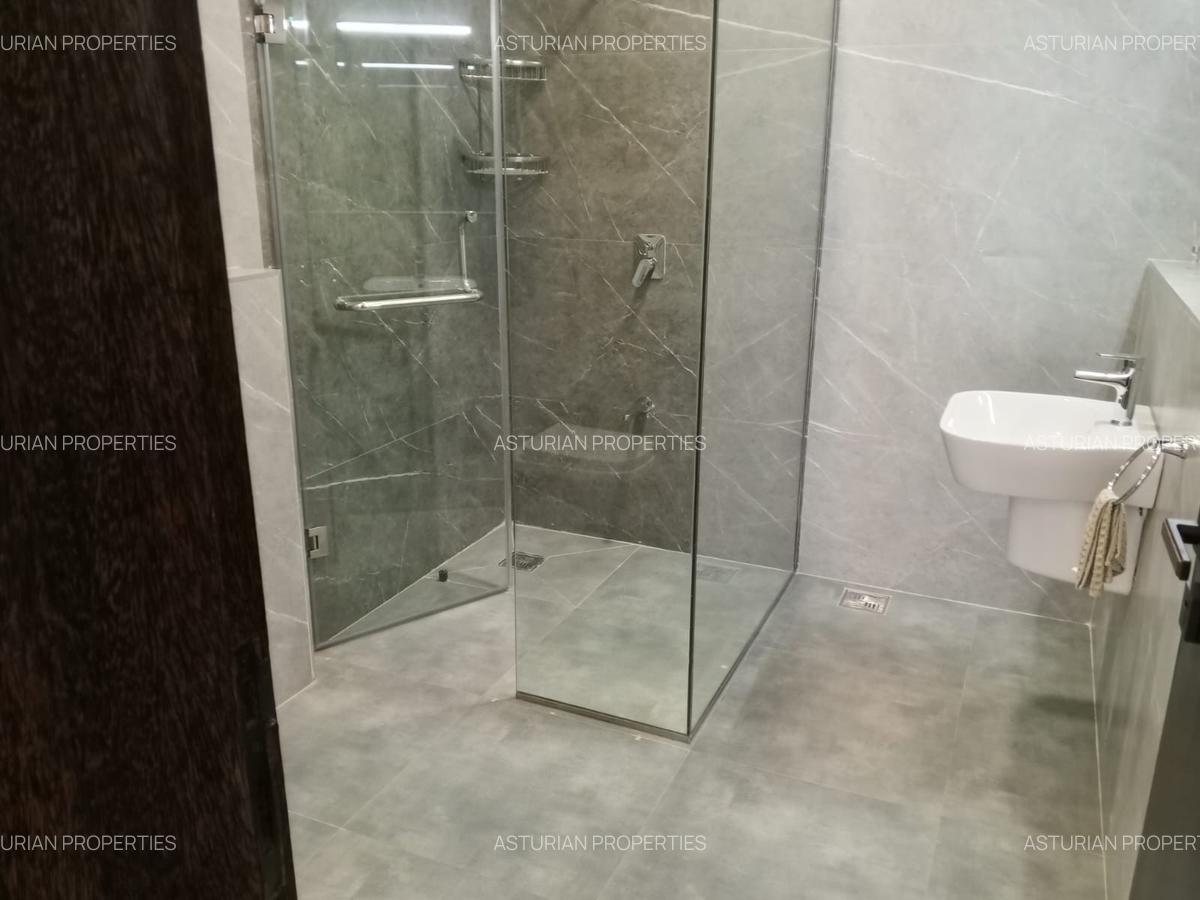 3 Bed Apartment with En Suite in Kileleshwa - 4