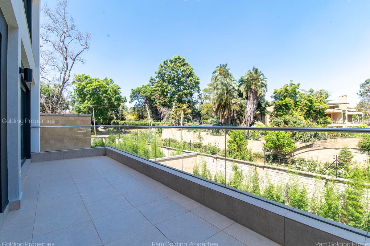 6 Bed Townhouse with En Suite at Shanzu Road - 16