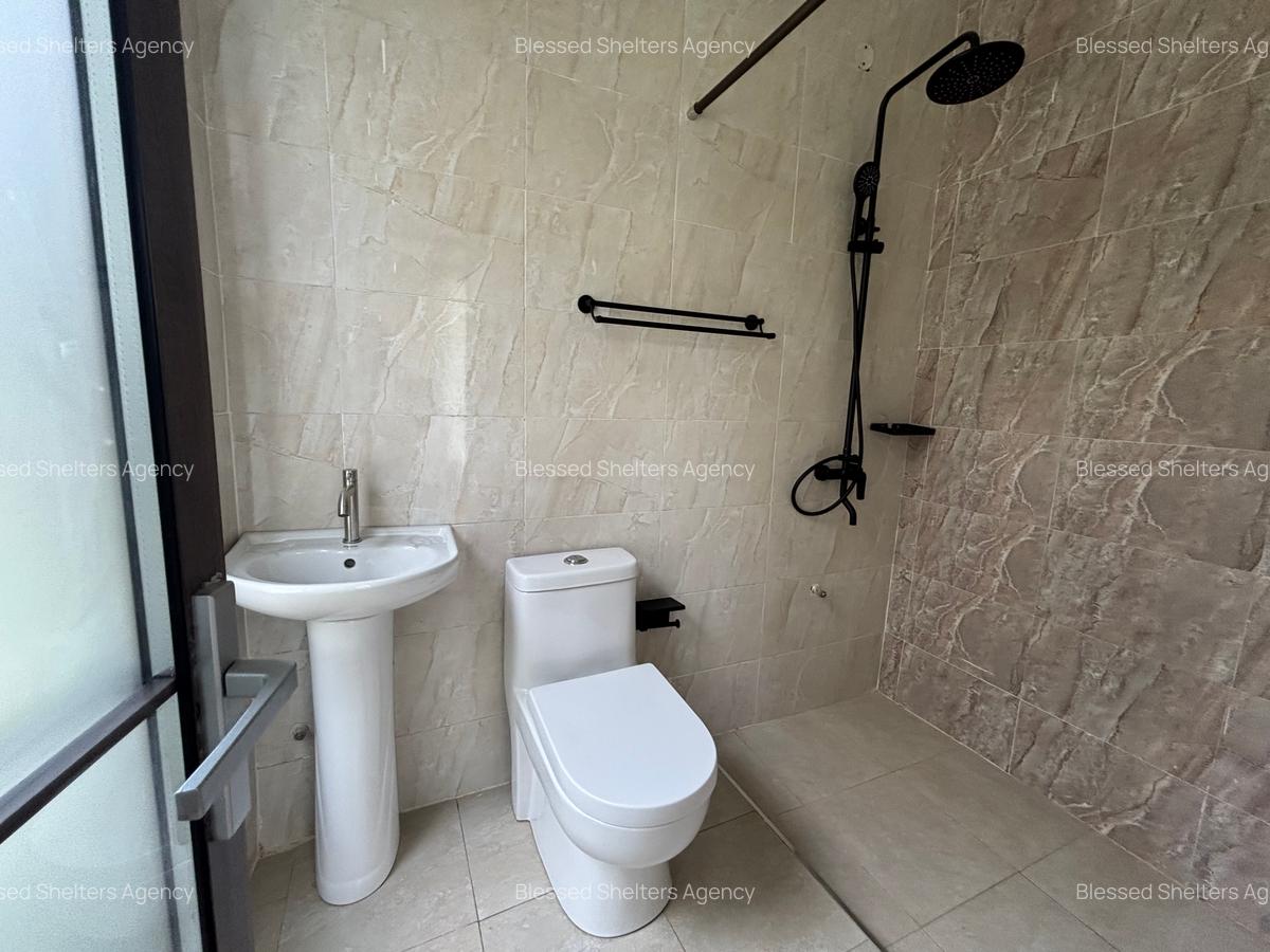 4 Bed Villa with En Suite in Kiambu Town - 18