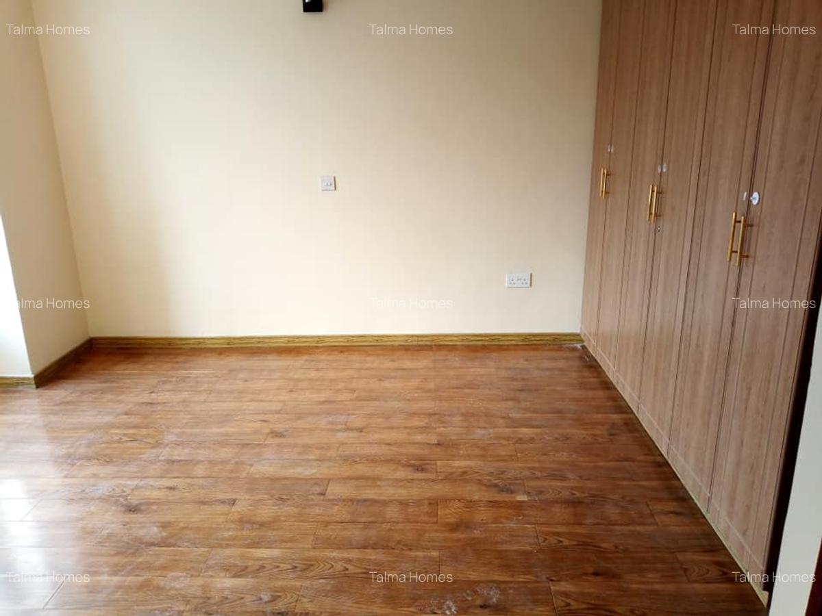 3 Bed Apartment with En Suite at Off Rhapta Road - 17