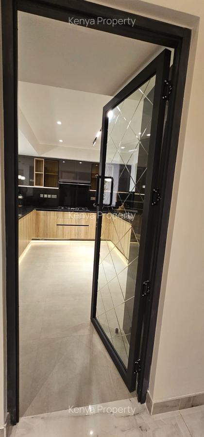 Serviced 2 Bed Apartment with En Suite in Parklands - 17