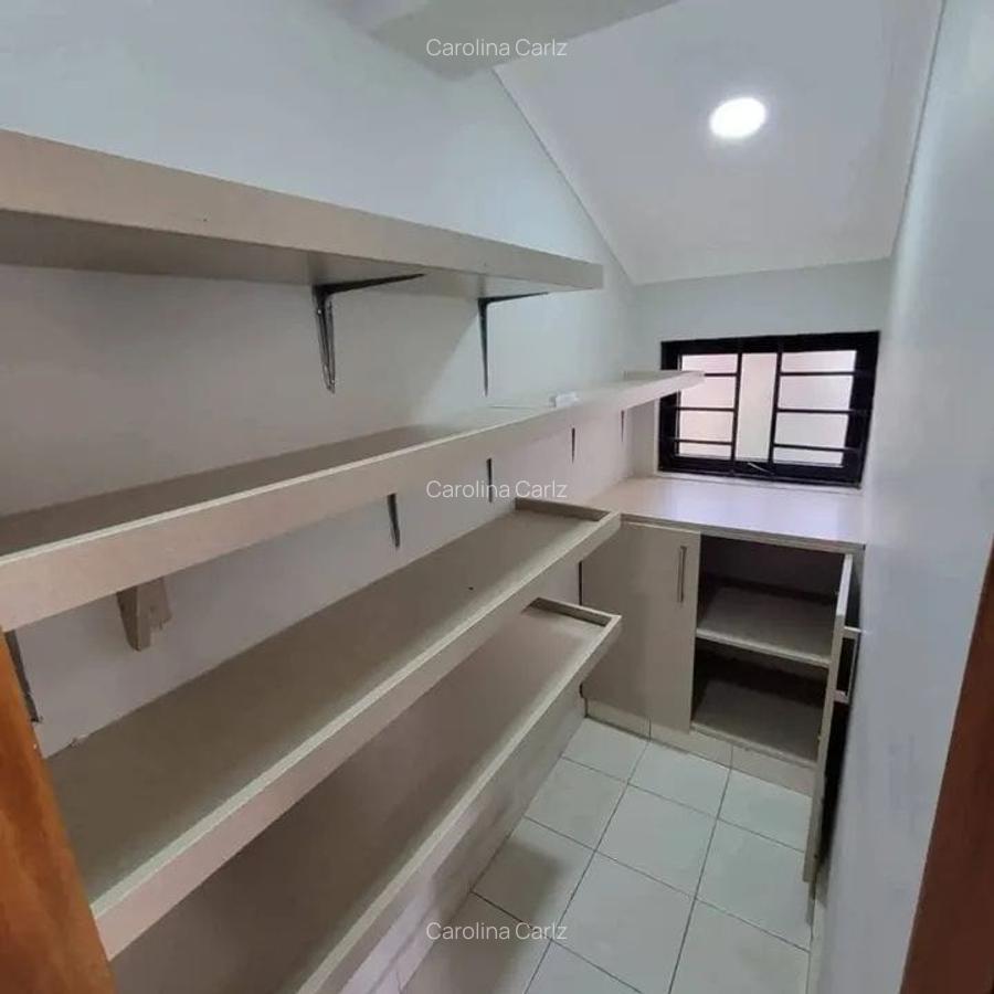 3 Bed Townhouse with En Suite at Loresho - 6